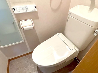 トイレリフォーム 気持ちよく使える、やわらかい雰囲気のレストルーム